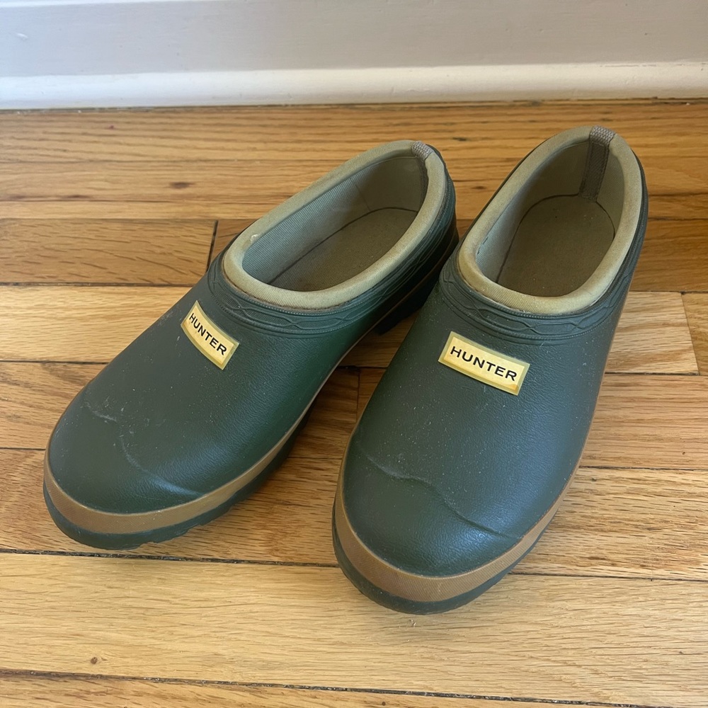 Hunter Garden Clogs